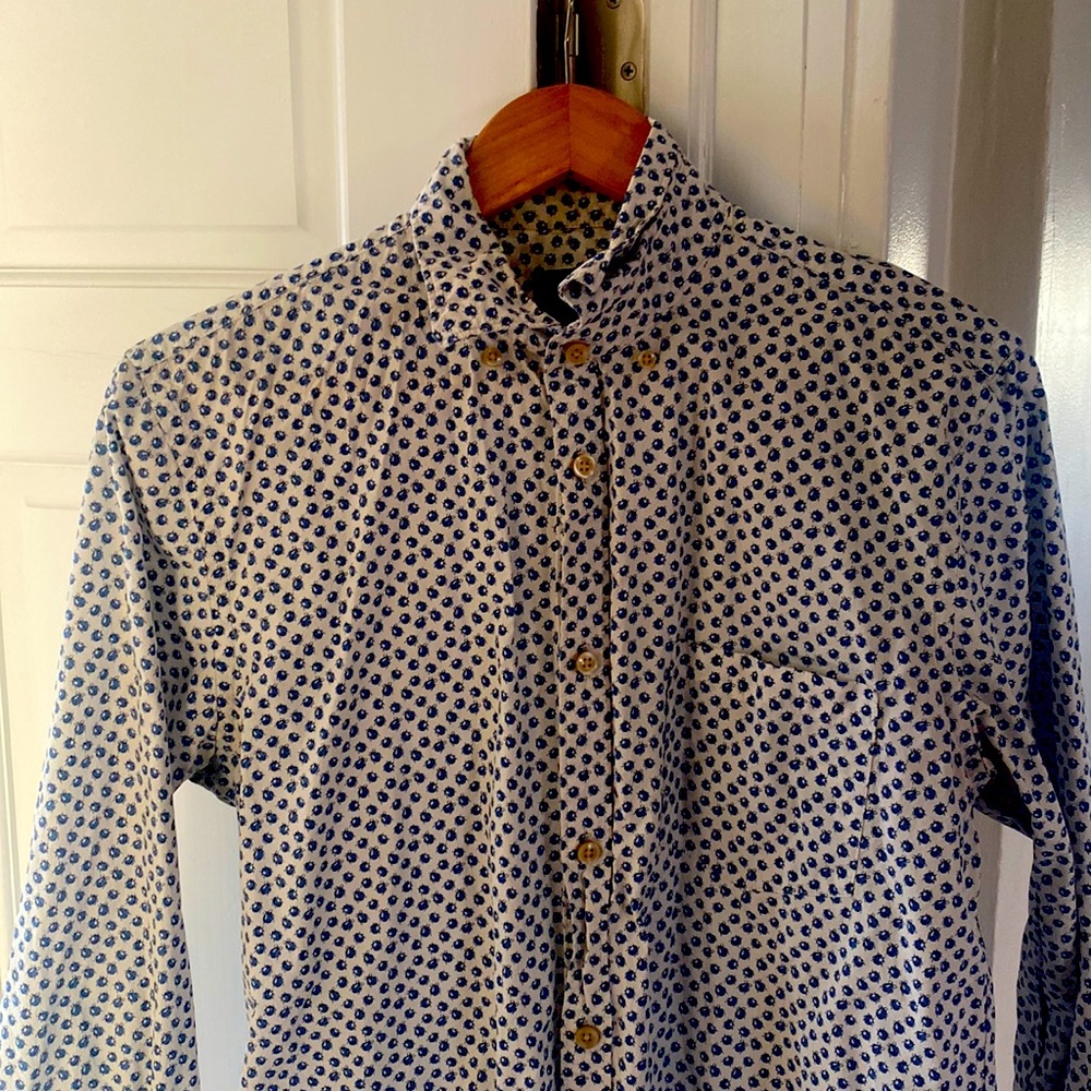 Color siete woven bug shirt